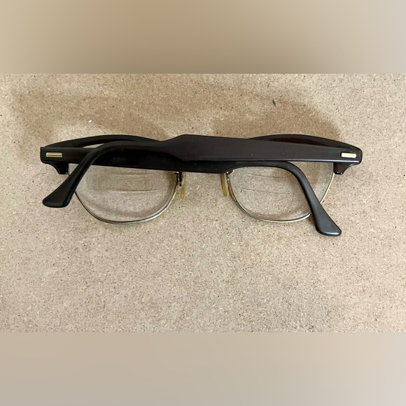 Shuron Rare Vintage Gold Chrome Brown Cat Eye Eyeglasses Frames - Picture 6 of 8